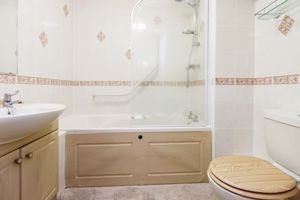 BATHROOM- click for photo gallery